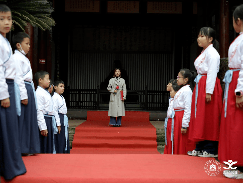 合江天立学校童敏图片图片