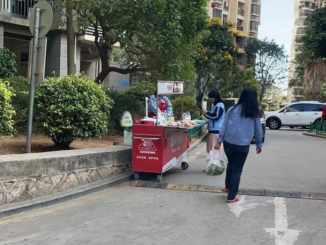 执法人员|曝光台 | 城管“不打烊”，督促早餐点规范经营