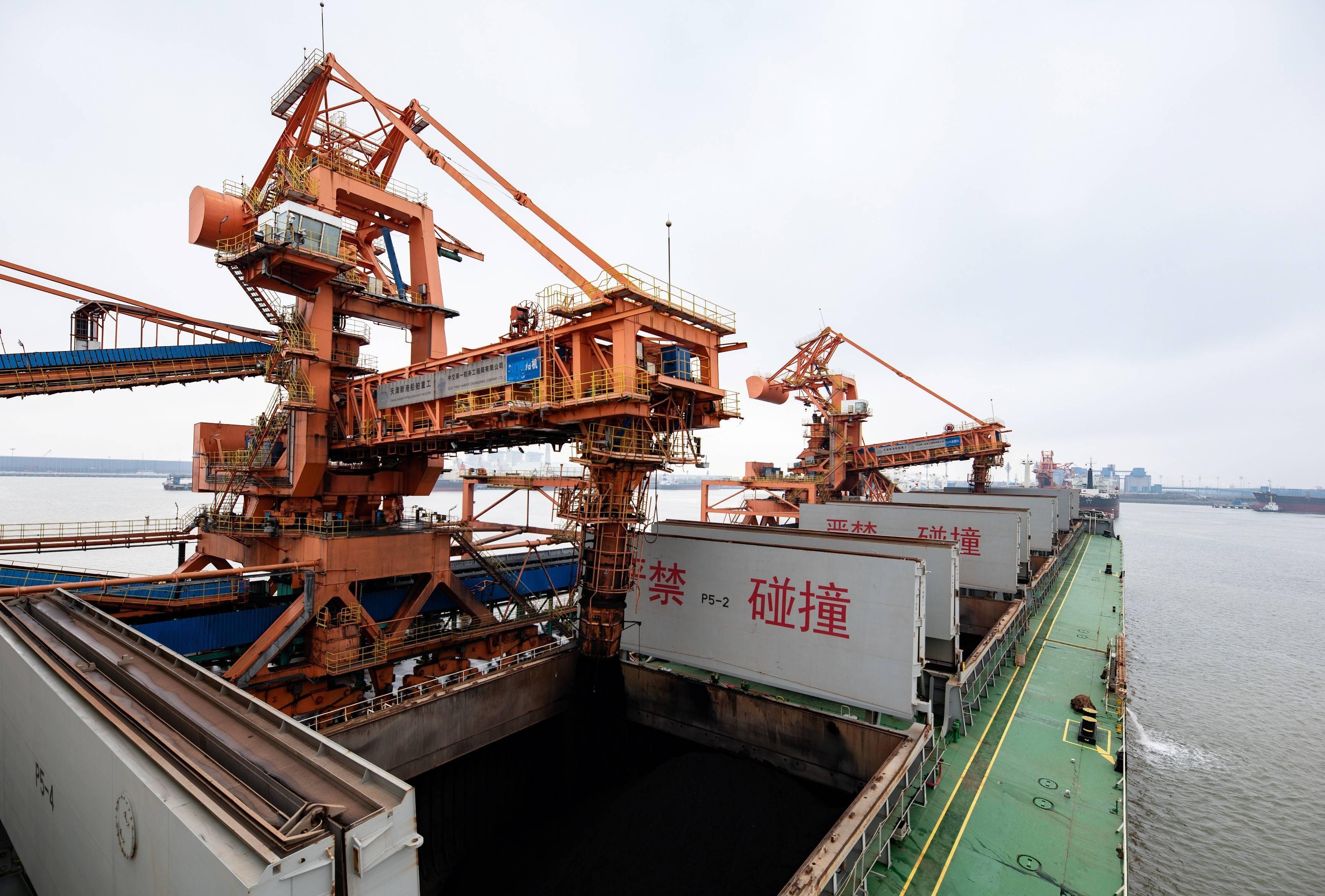 保障能源供应,沧州黄骅港煤炭日装船超80万吨刷新纪录