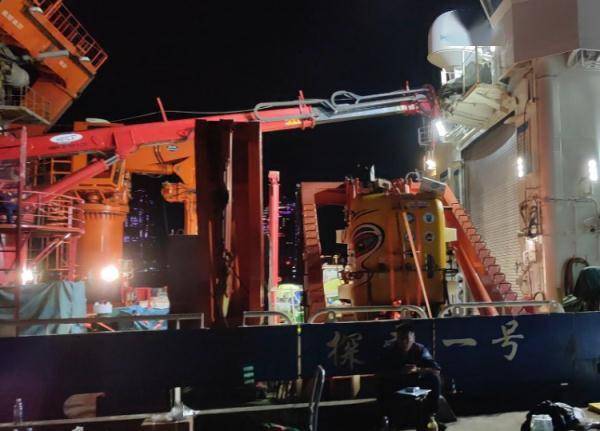 “悟空 ”勇探 “龙宫 ”，揭开万米海底神秘面纱！