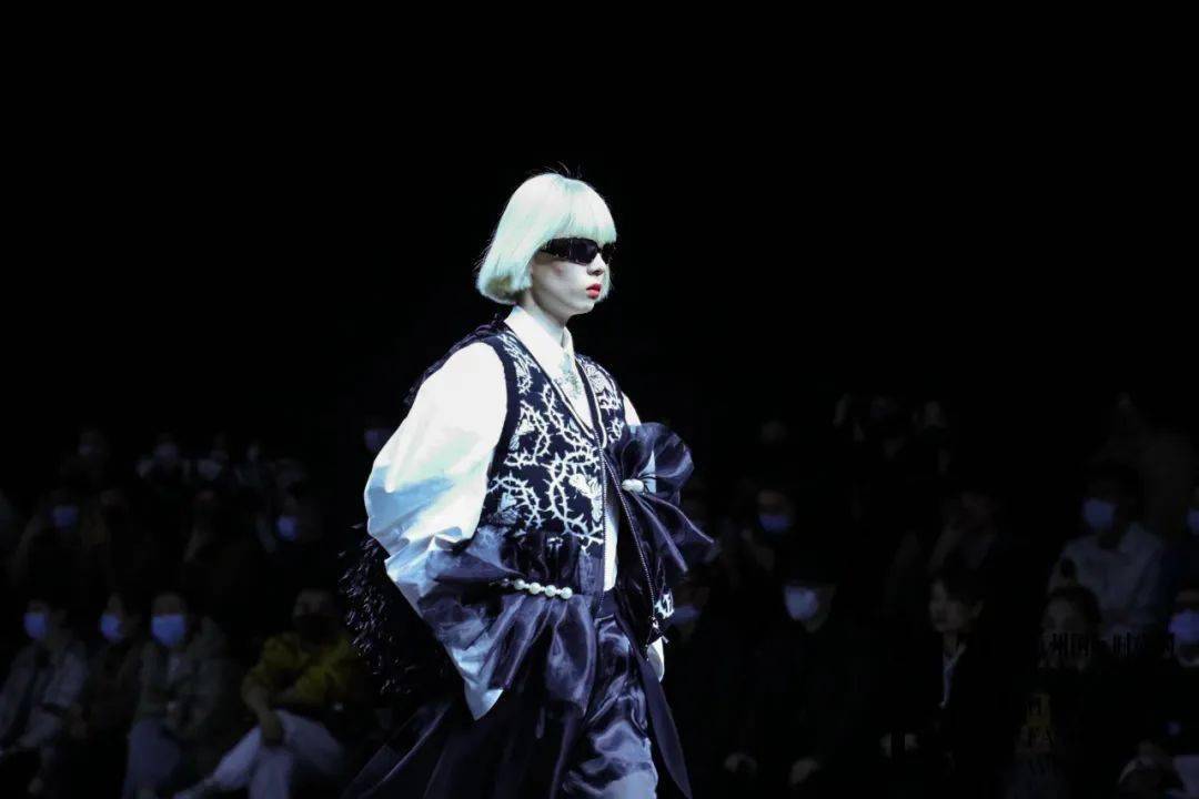 国际 探秘杭州国际时尚周,这帮人到底在干什么!