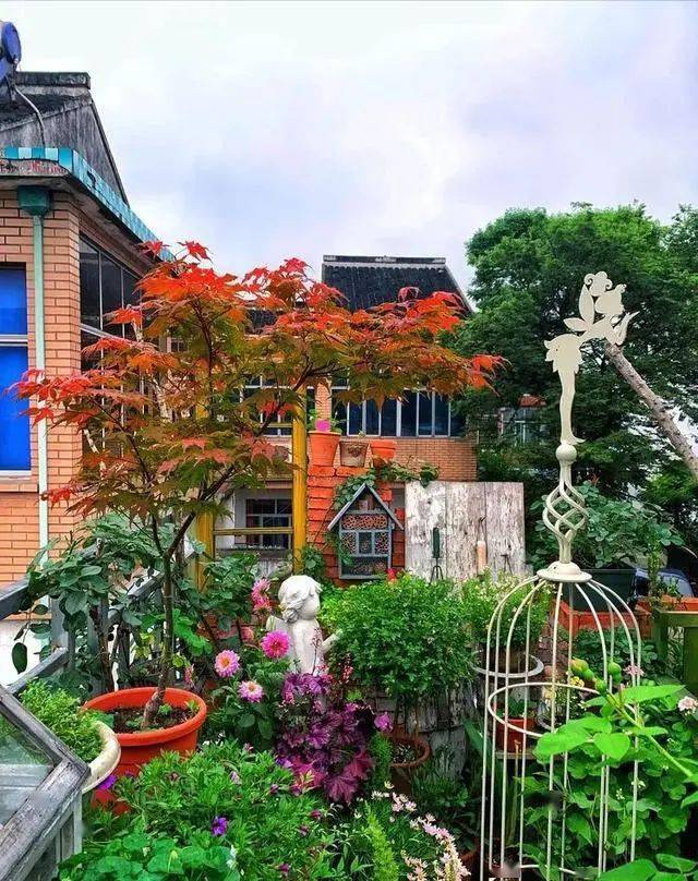 朱泥 朱塗り 遊雲鳳凰刻 四足 龍雲刻 花台 香台 盆栽台 高台 朱泥 朱塗り 遊雲鳳凰刻 四足 龍雲刻 花台 香台 盆栽台