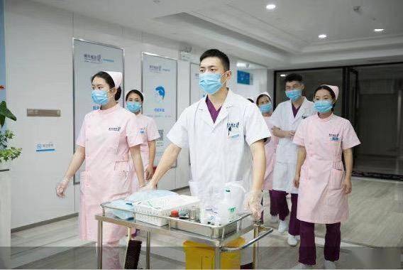 格局|中国毛发行业格局落定，雍禾医疗通过港交所上市聆讯