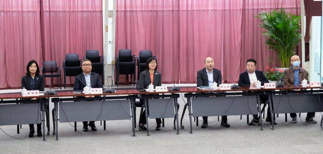 推出国产精品纪录片时段，东方卫视为何要“第一个吃螃蟹”？