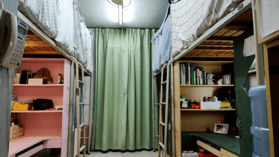 武汉纺织大学宿舍寝室图片
