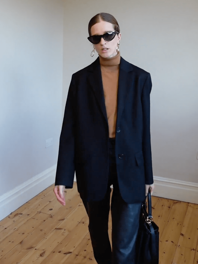 羽绒服 超好学的宝藏穿搭博主 求她快快更新...