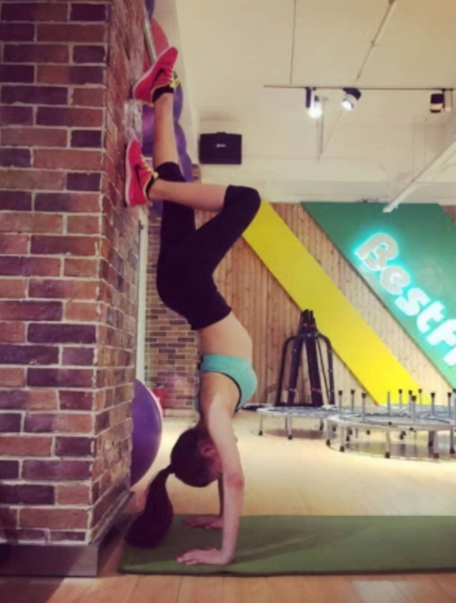 如何给女生拍健身照 0284cf2c534b473c9a5b7e0d2bc43ad1.jpeg