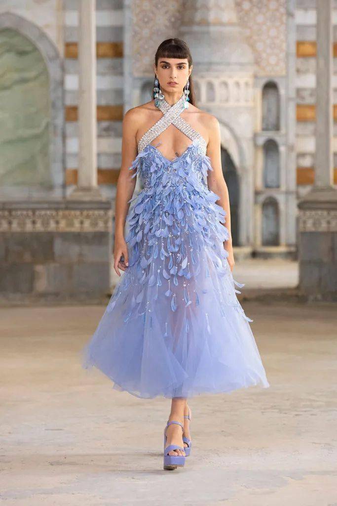 秀场【秀场】2022 春夏成衣系列 – GEORGES HOBEIKA