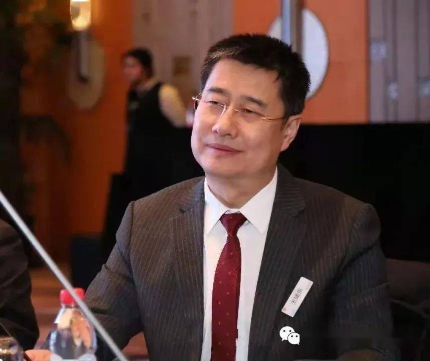 通信作者:王建东教授朱荔医生