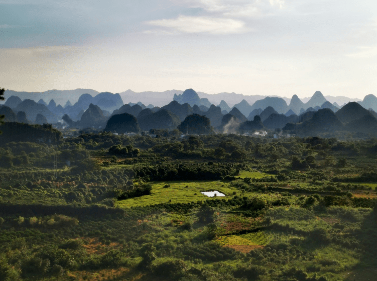 阳朔葡萄山景区图片