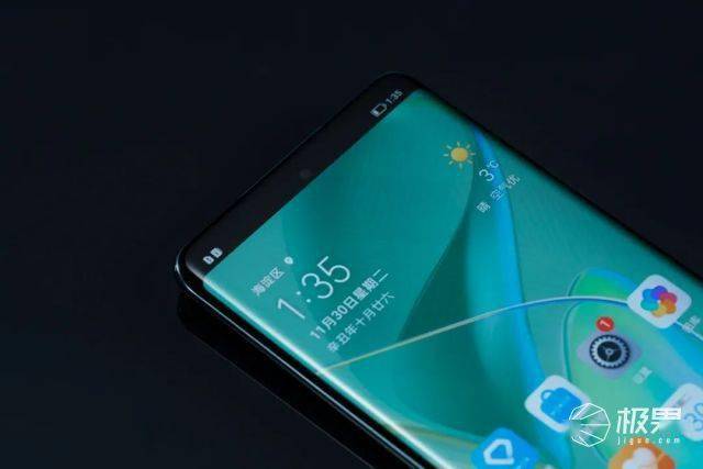 荣耀60 Pro上手体验：又帅又能打！支持AI手势隔空换镜，新一代Vlog神器售价2699起