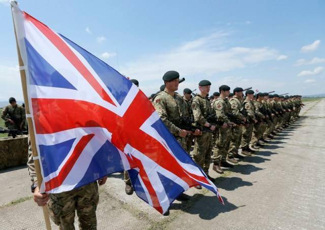 英国陆军.(图自欧洲新闻图片社)返回搜狐,查看更多