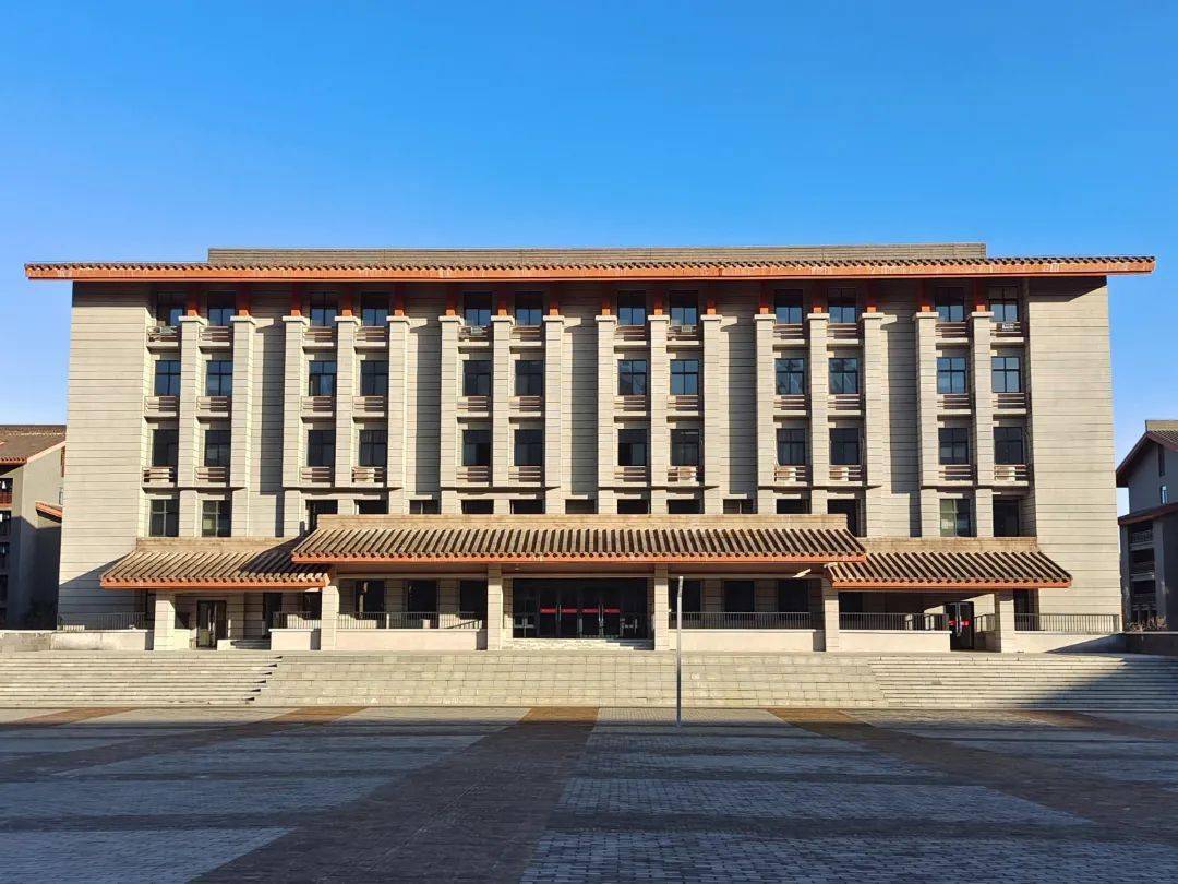 难得一遇对称日建大之美中式美