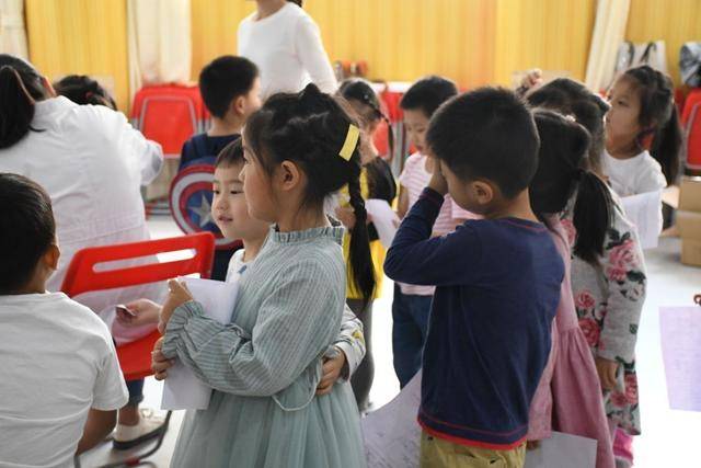 幼儿园小朋友视力标准 a1ecc554f38c4fa7b1967e5616b14026.jpeg