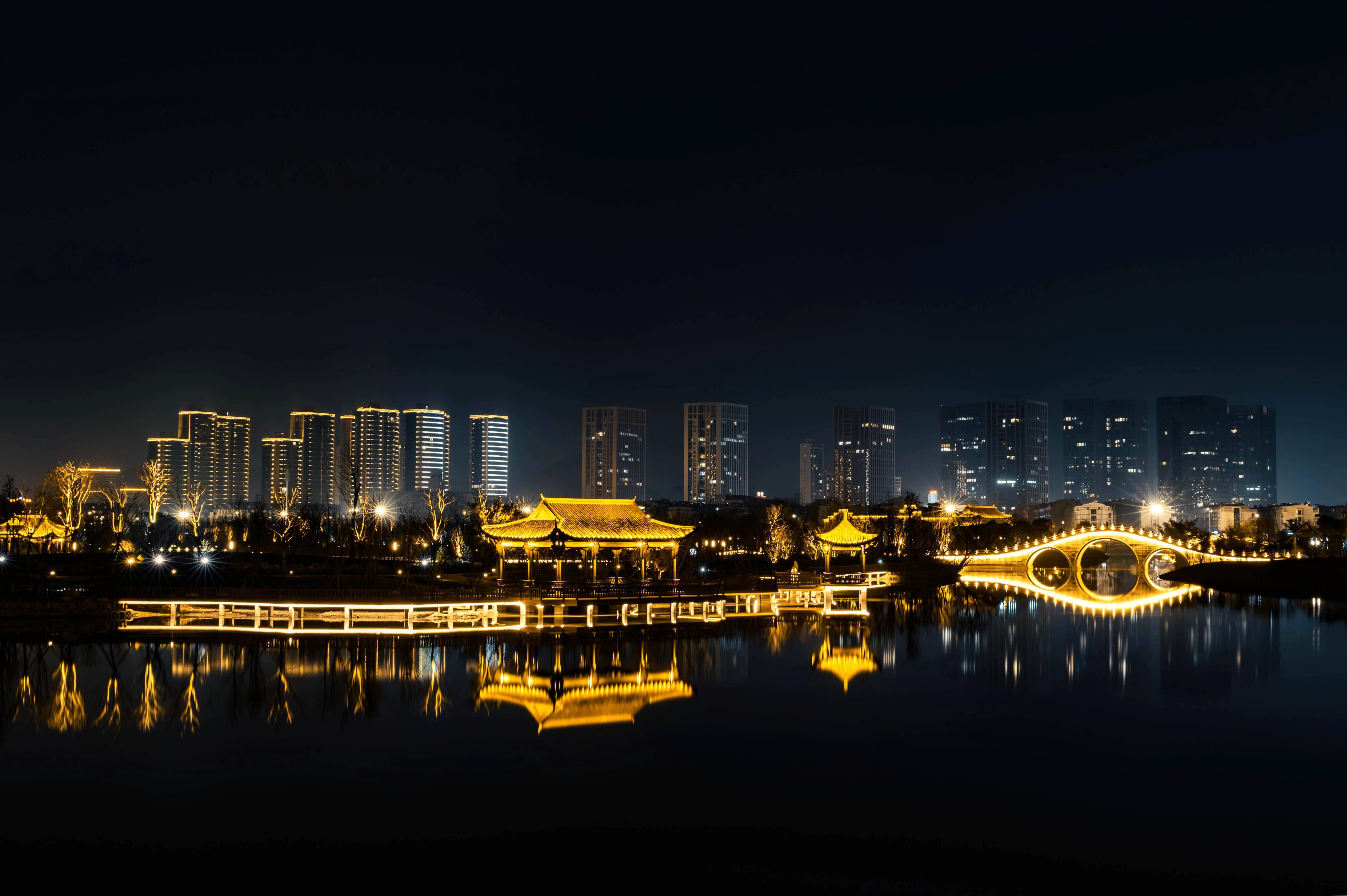 九龙湖夜景图片