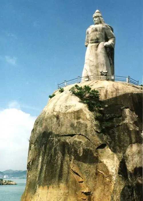 散文/廈門,鼓浪嶼和金榜山陳黯石室_鷺島_鄭成功_建築