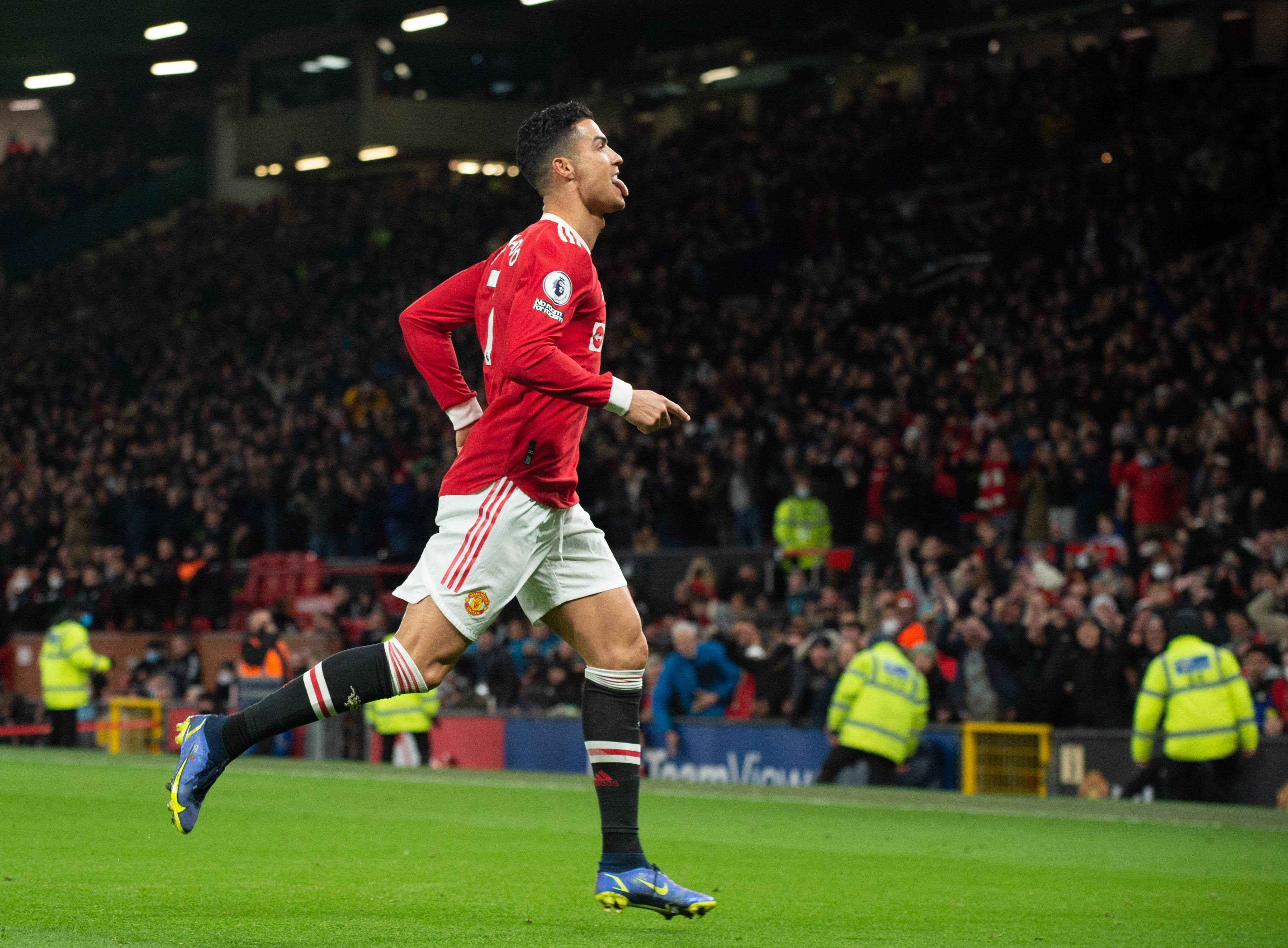 足球英超联赛曼联胜阿森纳