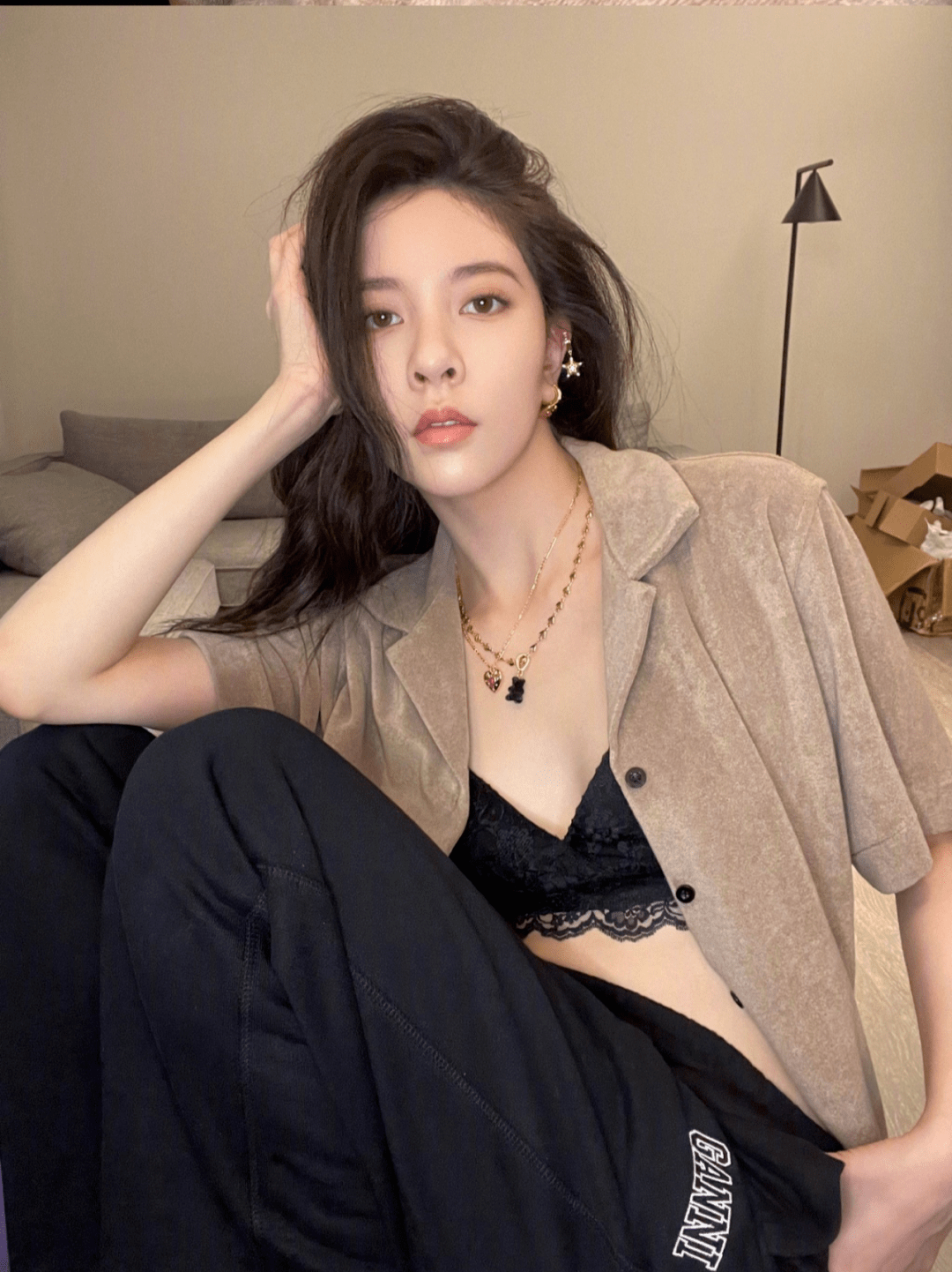 什么 四类“大姐姐风”穿搭，学会了撩人又迷人，气场增强100倍！