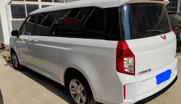 五菱征程9座车怎么样?空间大动力足,出门干活两不误_档次_公司_米宽