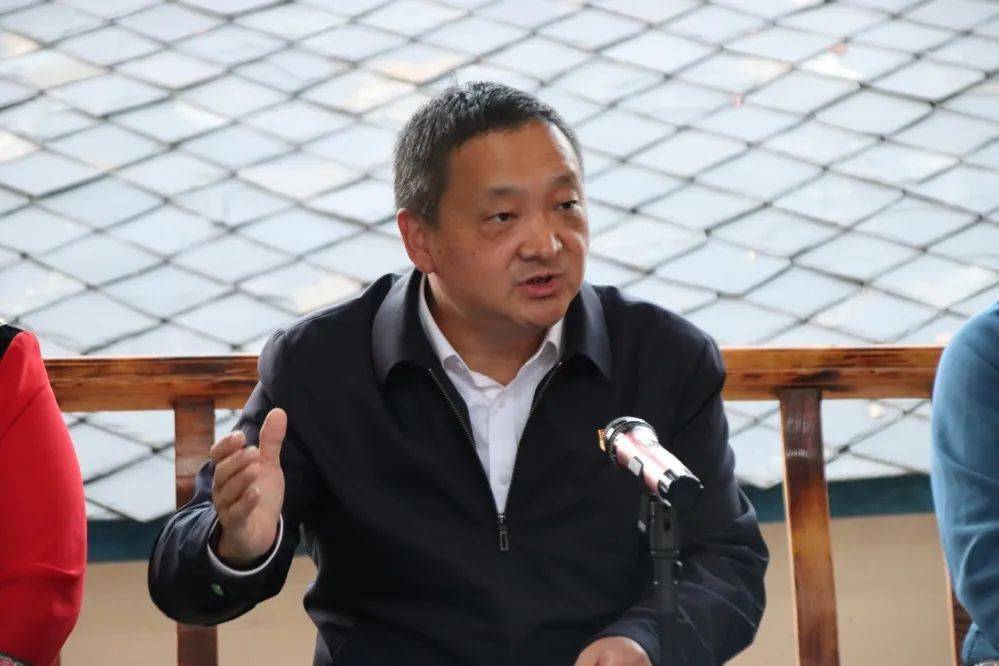 杨国宗到南涧宣讲党的十九届六中全会精神和省第十一次党代会精神