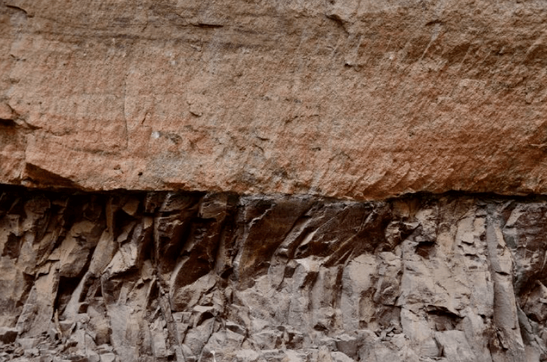 岱崮地貌岩石类型图片