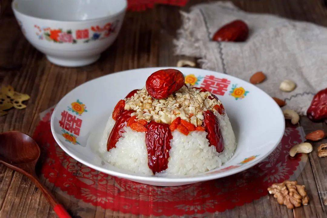 蒸屉|明日大雪 | 上海人必吃它！御寒暖胃寓意好，冬季进补正当时！