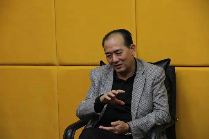 贵州:"以商招商"推动产业招商新突破_企业_投资_黔西