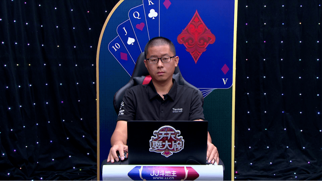 《天天耍大牌》老选手再聚赛场，精彩角逐谁能更胜一筹！