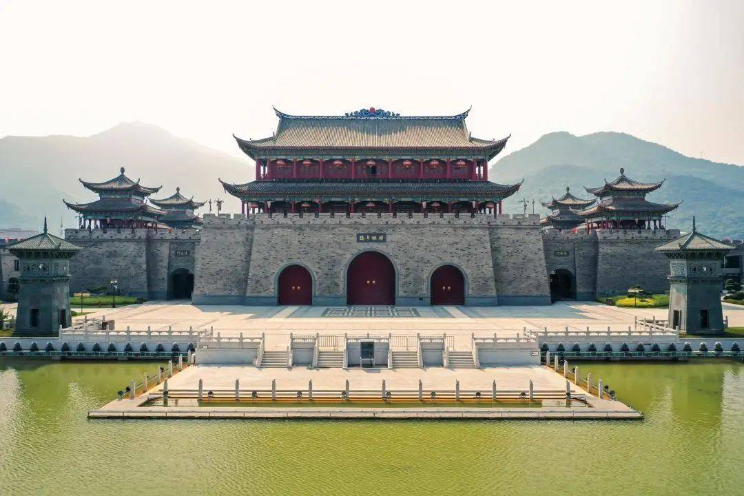 创投|重磅!电影项目创投会硬核评审团亮相!