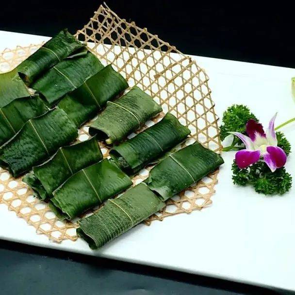 竹叶烤鱼,解锁吃鱼新技能!挑动你的味蕾!_鱼肉_广西_苗家