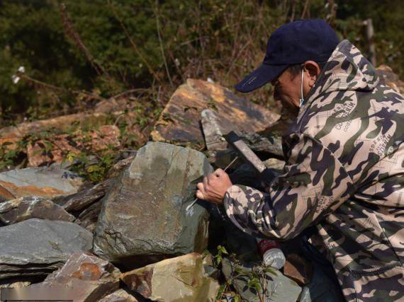 娄底|湖南双峰：非遗溪砚带动库区移民增收