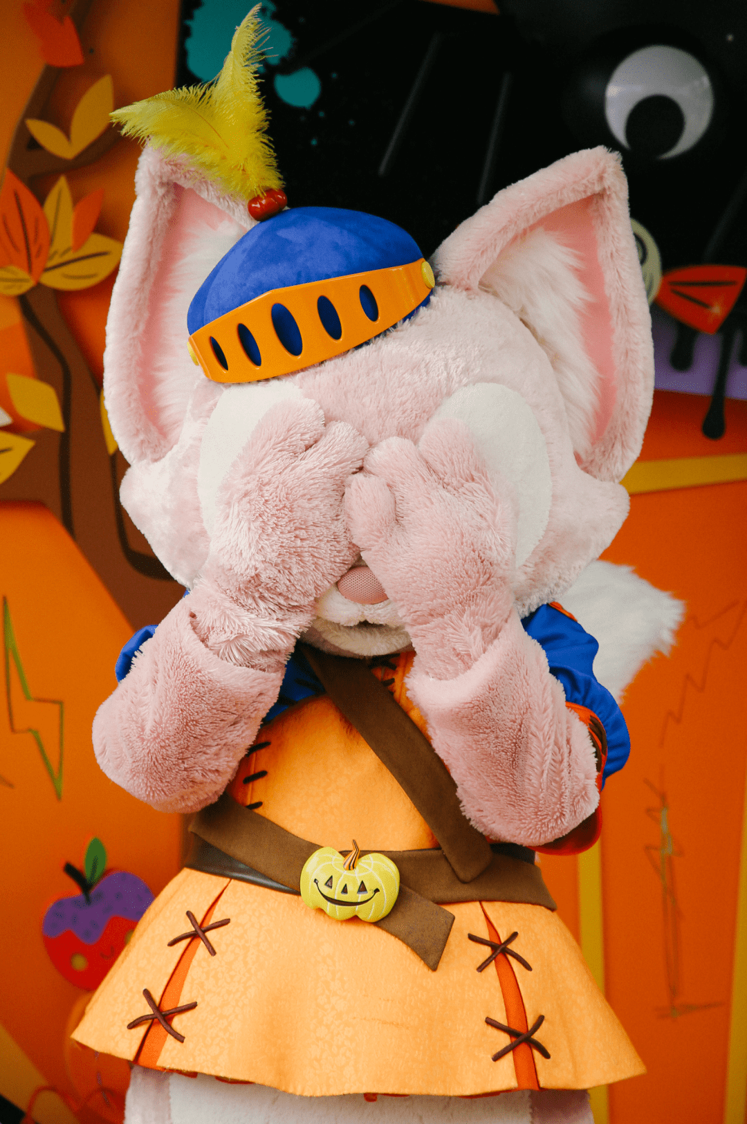 月薪6000,我在迪士尼扮人偶