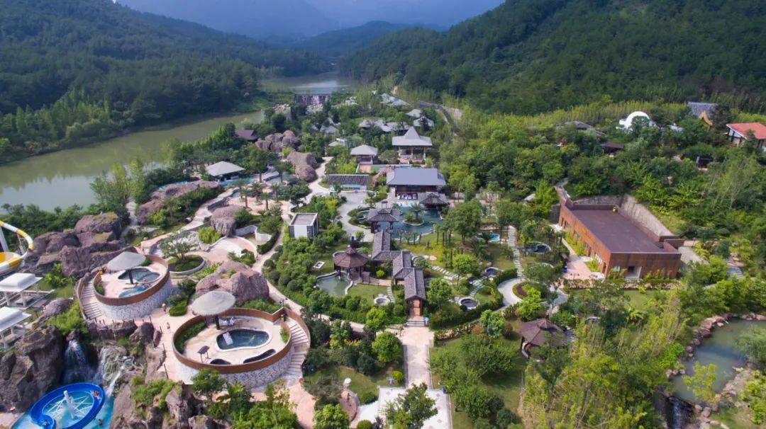 冬日泡温泉推荐49元仙华四季温泉乐园门票超长有效期限时秒杀