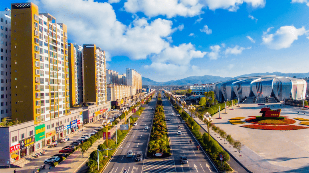 鲁甸县,和她邻近的昭阳区有着近乎一样的气候特点,12.