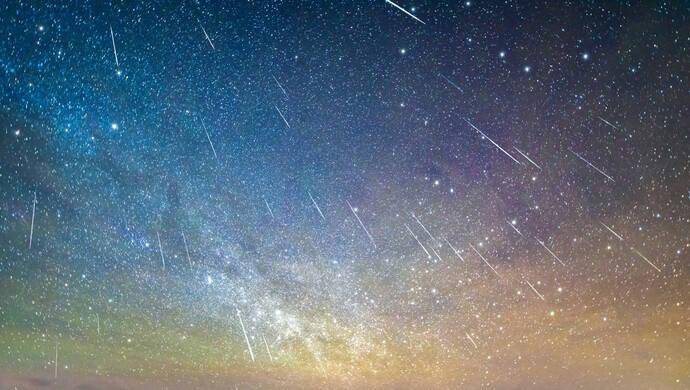 夜空|一起见证 2021 最后一场大流星雨绽放夜空，下周二将迎来峰值