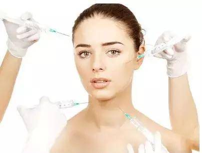 怎么护肤最简单 b5e462403cc04ca1a8cde602a45f7a84.jpeg