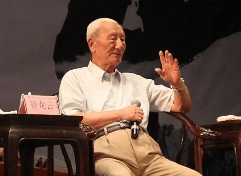 摘要:运用文献资料法,对蔡龙云《琴剑楼.