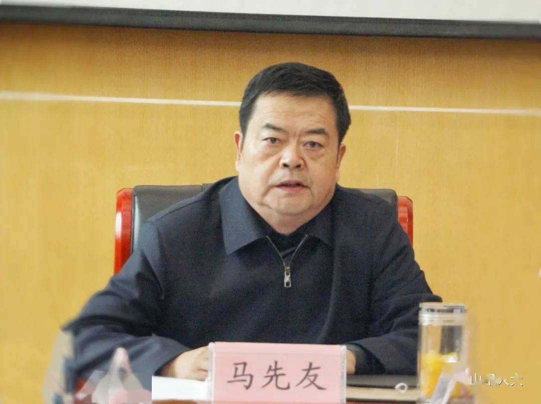 山阳县十八届人大常委会召开第七十次主任会议