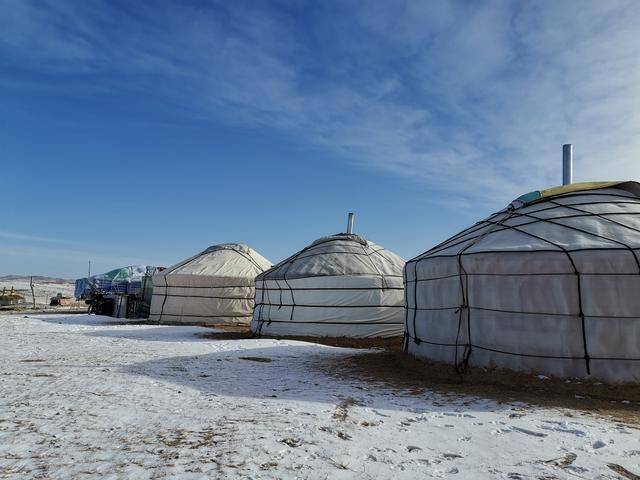 大草原蒙古包图片冬季图片