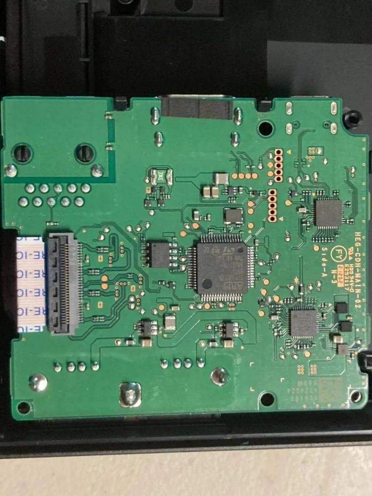 oled底座拆解疑似發現4k輸出芯片暗黑2重製遭玩家吐槽