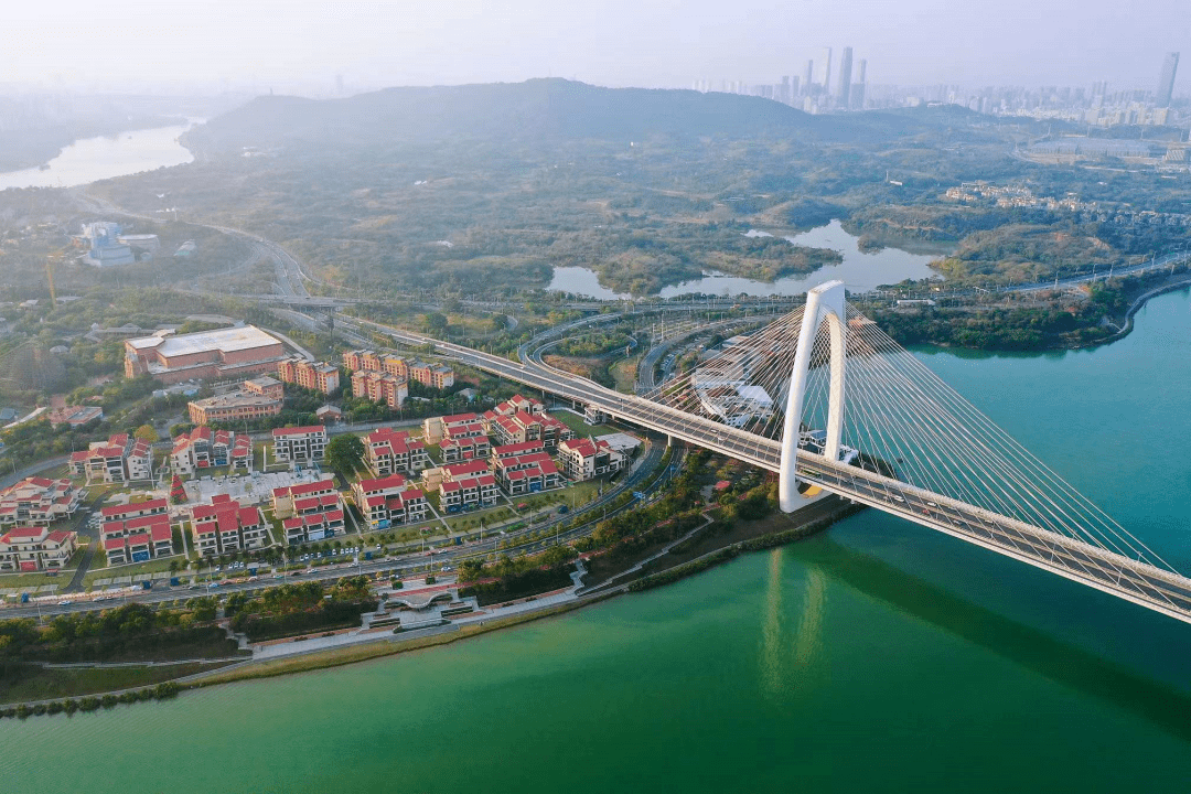 康乐江畔·公园小镇|摄影师廖南懿当然除了这些有利因素之外,小探认为