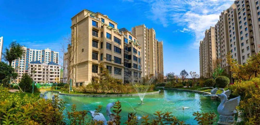 是运城人的远见之选 世界豪宅,皆因湖而贵 东湖湾汲萃运城醇熟丰富