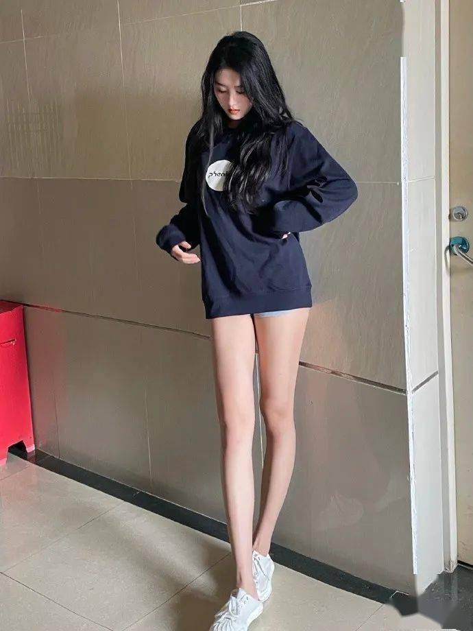 whale_tail_运动裤