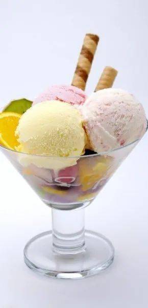 在家怎么做冰淇淋雪糕 f1c75dbb886e43b3965f1e58c5c188d8.jpeg