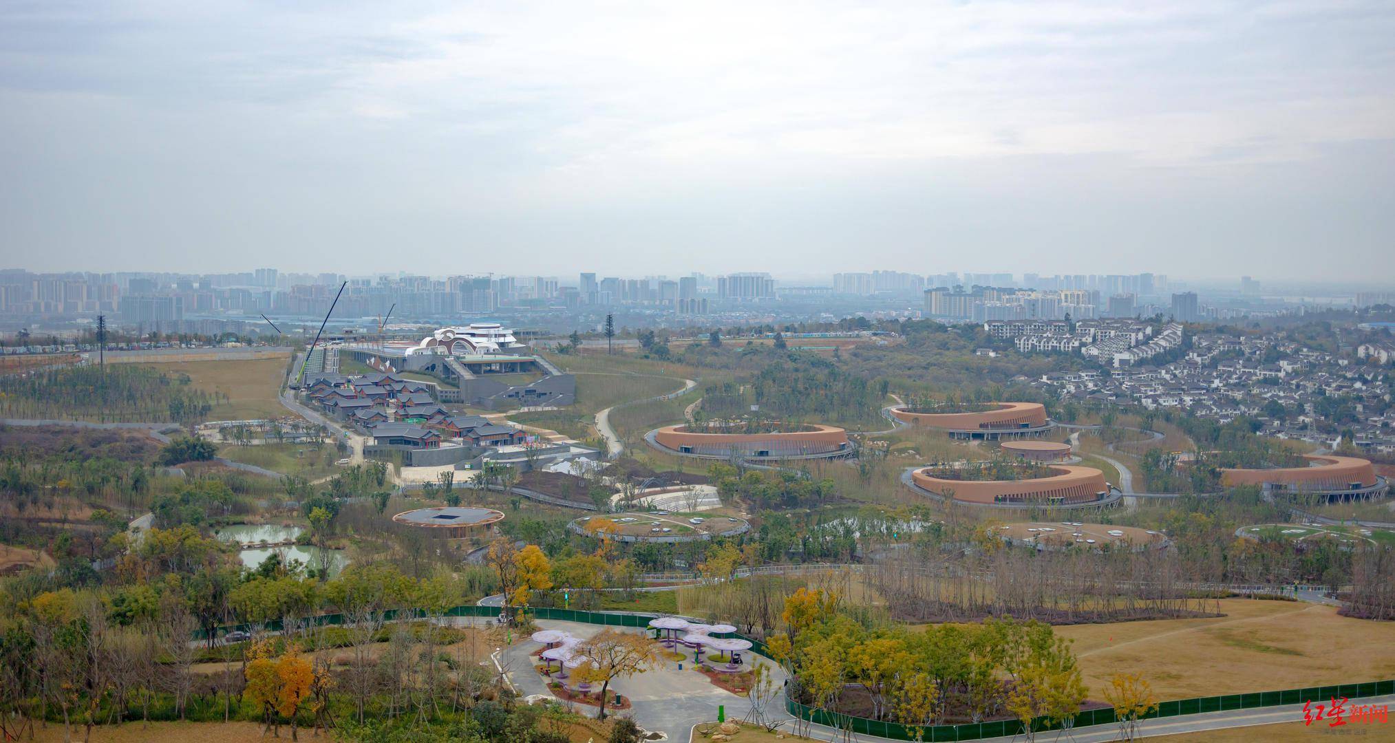 熊猫基地新园区图片