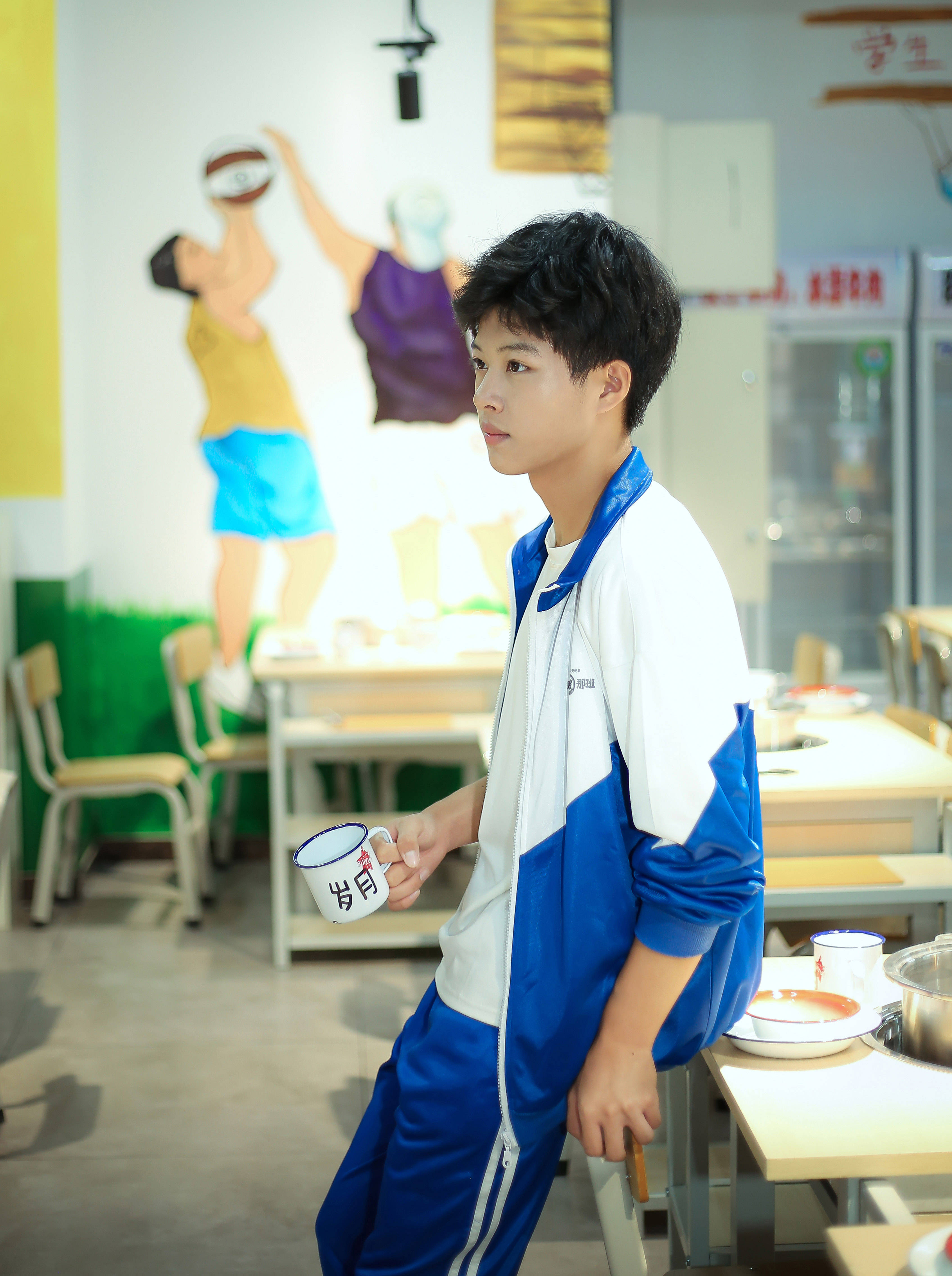 《黑白禁区》导演为演员谷文泽推开了踏入影视圈的大门_赵浚_大刀