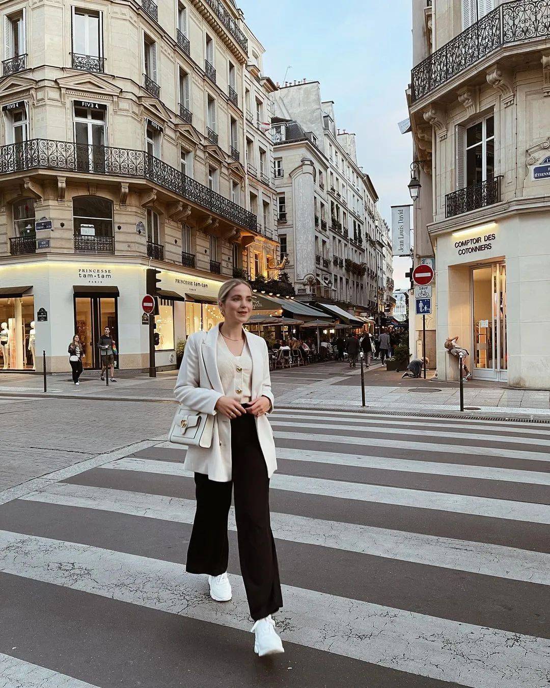 高个子 谁说只有瘦才穿衣好看?不是纸片人照样美出新高度!