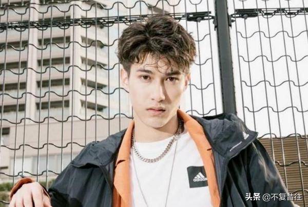 睫毛比头发长宝藏男孩米卡醉拳太勾人不愧是创造营扛把子