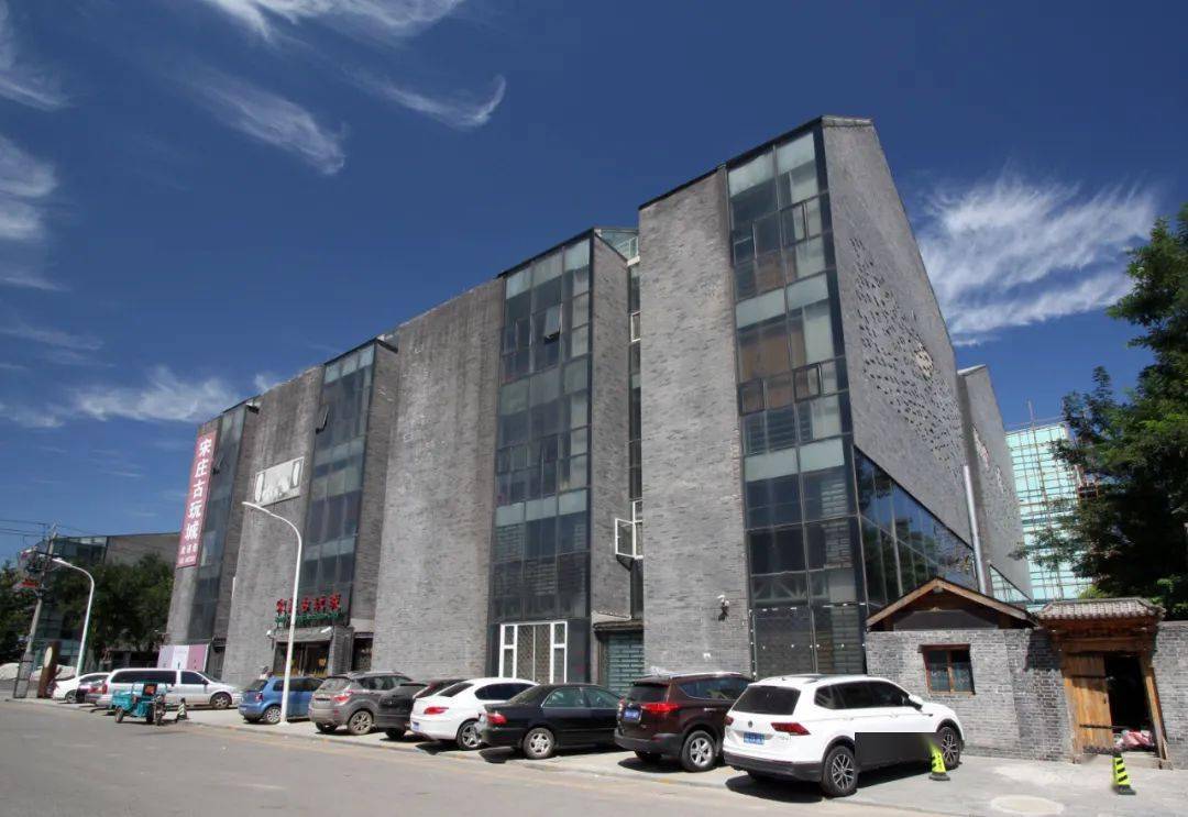 809路公交车在小堡北街下车前行至环岛右转再向东500米即到地址:北京