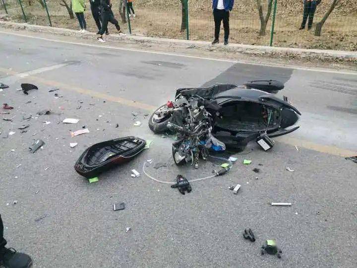 离谱茂名15岁少年开车撞死人父母竟否认亲子关系拒绝赔偿